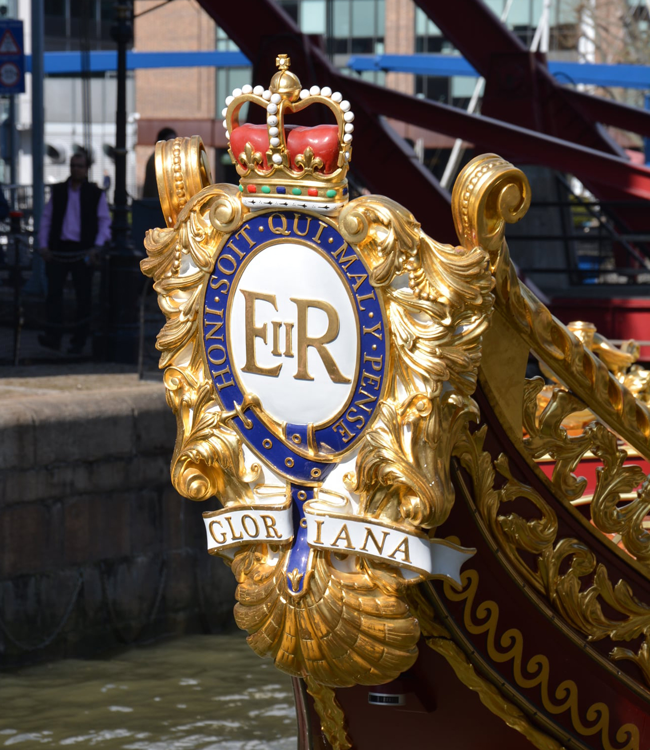 GLORIANA, THE QUEEN'S ROWBARGE